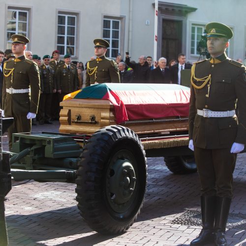 A. Ramanausko-Vanago laidotuvės  © Gretos Skaraitienės / BFL nuotr.