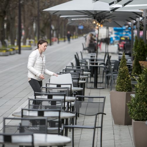 Kauno lauko kavinės, restoranai ir barai atnaujina veiklą  © Vilmanto Raupelio nuotr.