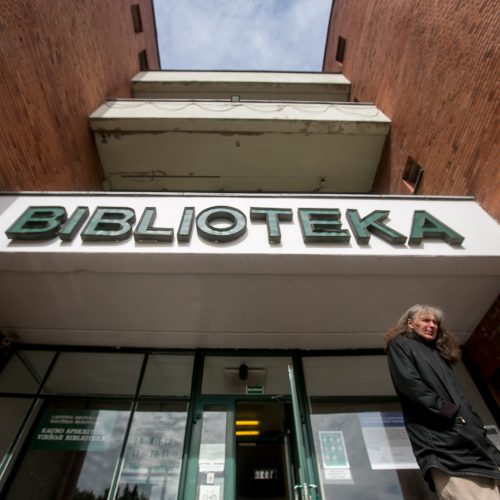 Viešosios bibliotekos iškraustymo akcija  © Vilmanto Raupelio nuotr.