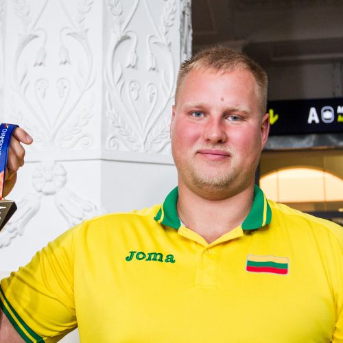 Į Lietuvą grįžo Europos čempionas A. Gudžius  © P. Peleckio / BFL nuotr.