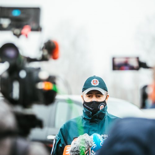 Policija pradėjo masinę judėjimo kontrolę  © I. Gelūno, T. Biliūno / Fotobanko nuotr.