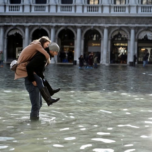 Veneciją užliejo potvynis  © Scanpix nuotr.