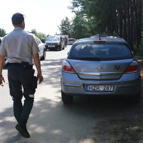 Policijos reidas prie Lampėdžio ežero  © Aliaus Koroliovo nuotr.