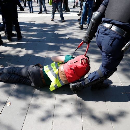 Paryžiuje vyko „geltonųjų liemenių“ protesto akcijos  © Scanpix nuotr.