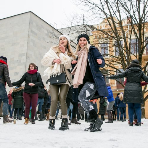 Akcija „Kaunas šoka“ išjudino kauniečius  © Vilmanto Raupelio nuotr.