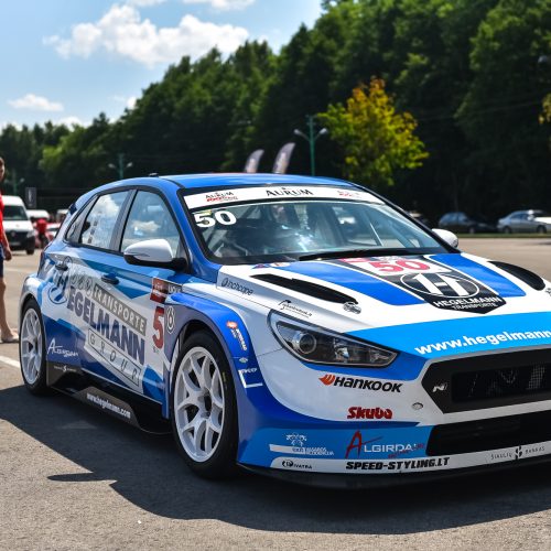 „Aurum 1006 km lenktynių“ techninė komisija  © A. Brazaičio ir V. Pilkausko nuotr.