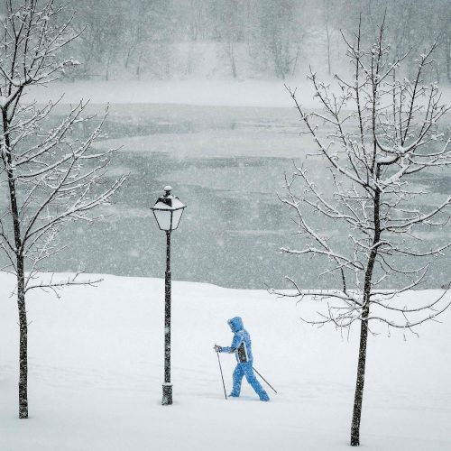 Maskvoje – gausiausia per šimtą metų sniego pūga  © Scanpix nuotr.