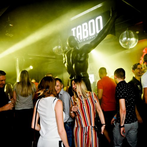 „Taboo“ klubas pasitiko vasarą  © tomasfoto.lt nuotr.