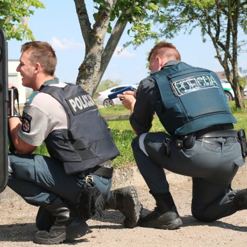 Išbandymas policininkams – ekstremalios situacijos  © Policijos mokyklos nuotr.