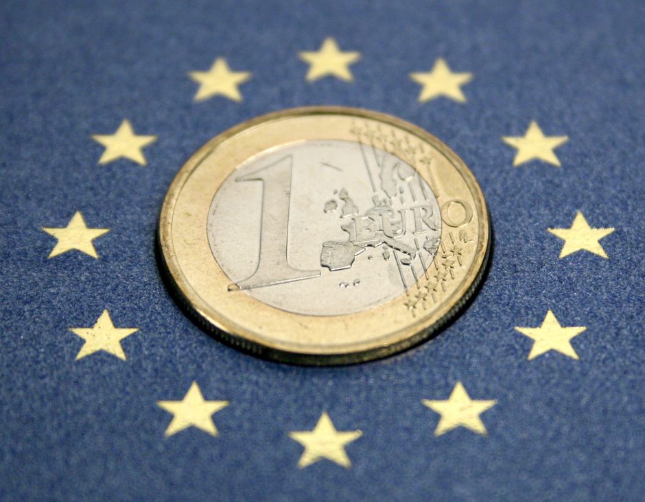 Euras: verslininkai kol kas daugiau galvoja nei veikia