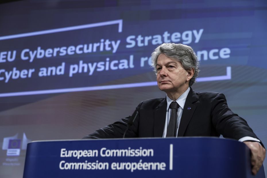 ES komisaras:nereguliuojamos technologijų įmonės gali kelti grėsmę demokratijai