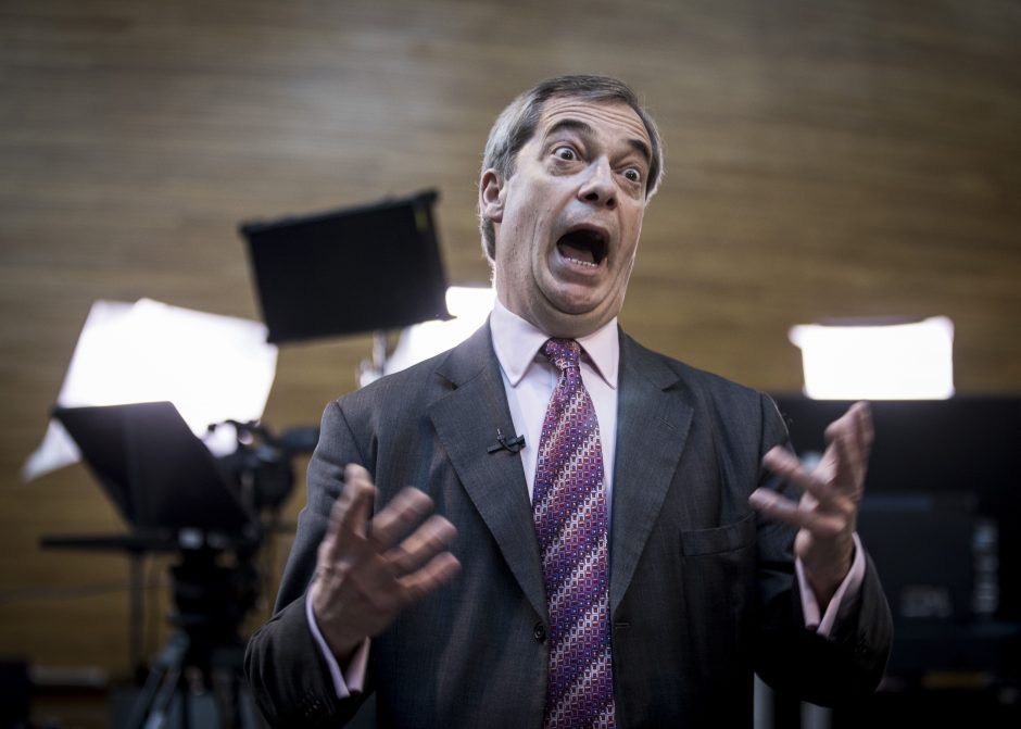 D. Trumpas: „Brexito“ partijos lyderis N. Farage'as – „Europos karalius“