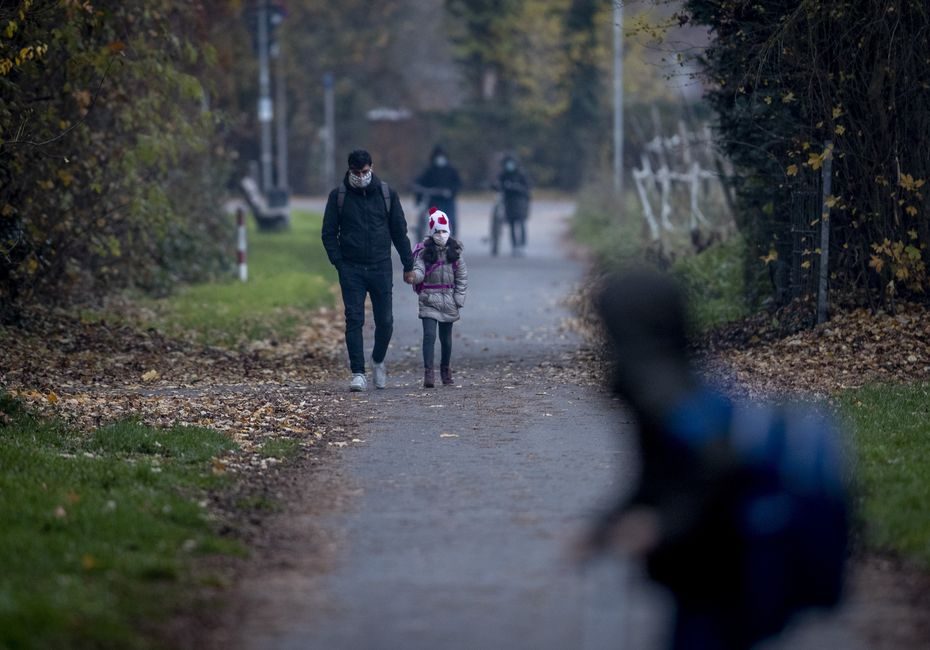 Vokietijoje nustatyti 10 864 nauji COVID-19 atvejai