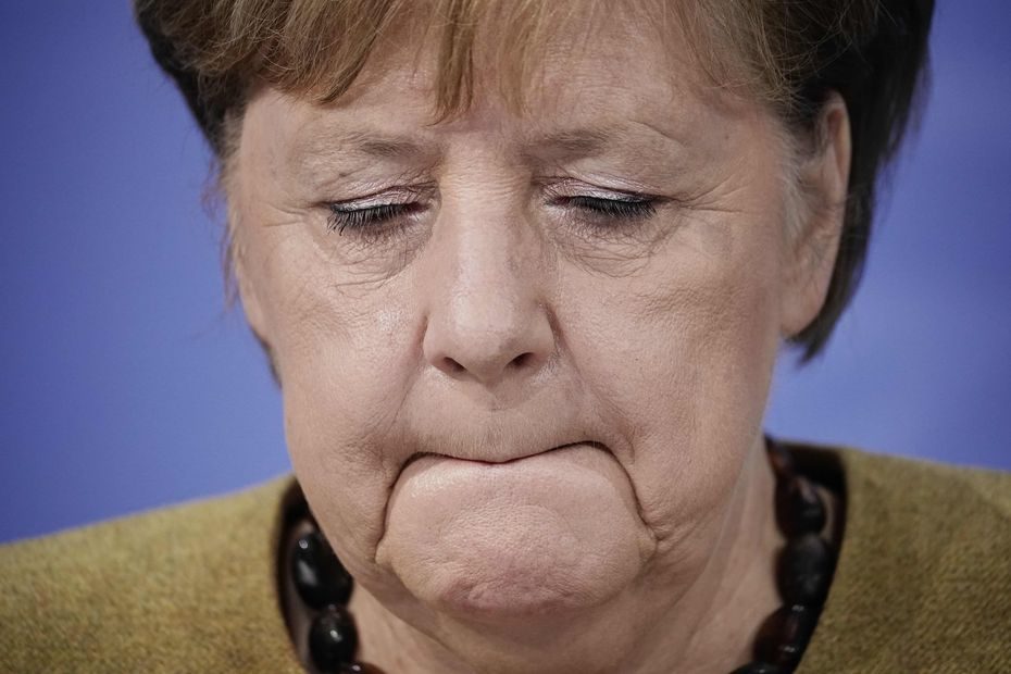 A. Merkel: „Twitter“ sprendimas blokuoti D. Trumpo paskyrą yra problematiškas