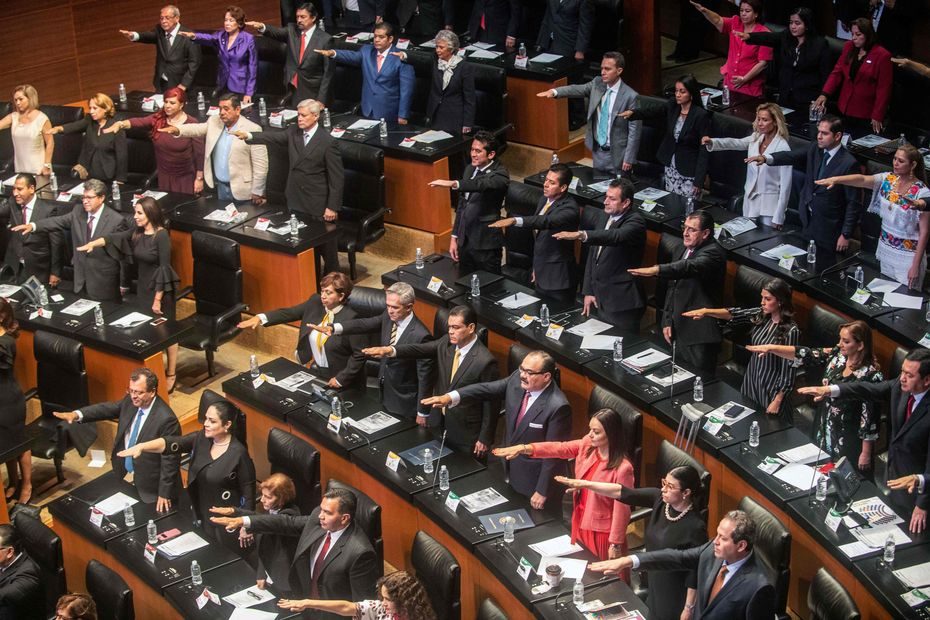 Meksikos Senatas pritarė prezidento neliečiamybės panaikinimui