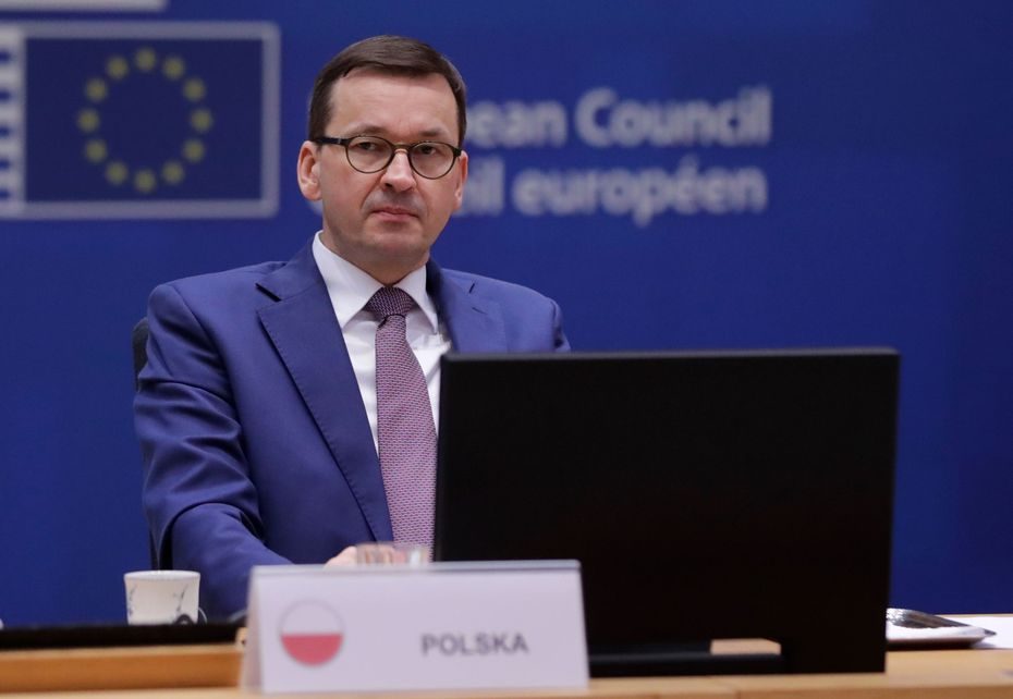 Lenkija ragina ES ginti žodžio laisvę nuo socialinių tinklų cenzūros