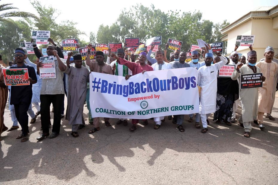 Nigerijoje išlaisvinti šimtai džihadistų pagrobtų vaikų