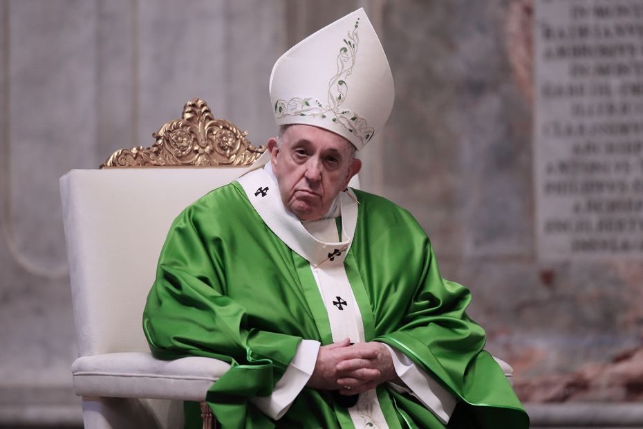 Vatikanas ir „Instagram“ aiškinasi, kaip po brazilų modelio nuotrauka atsirado popiežiaus patiktukas