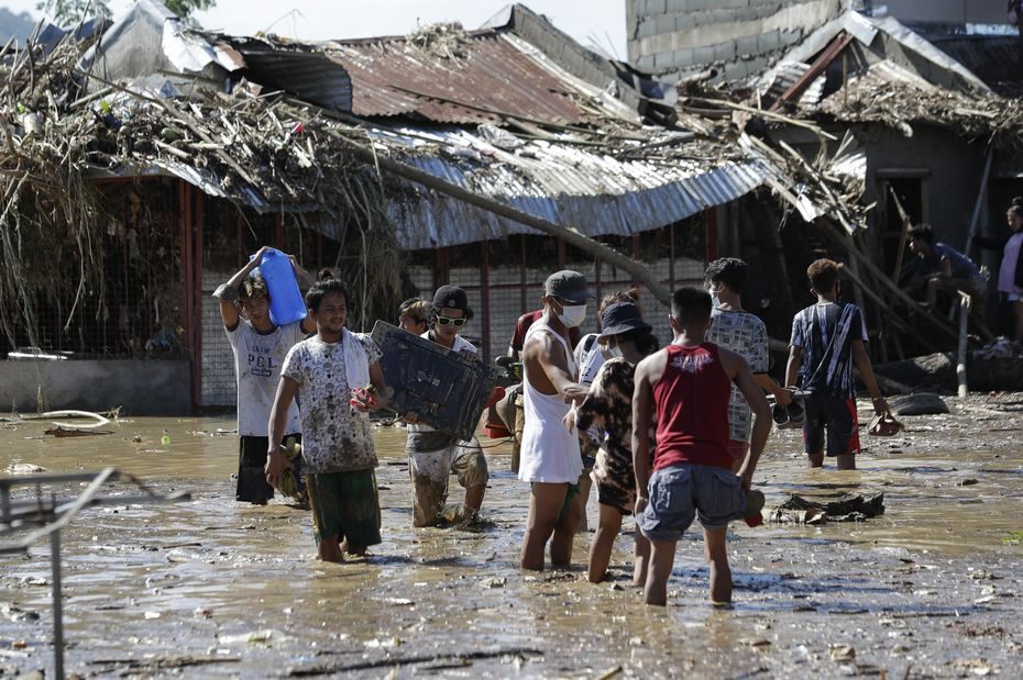 Filipinuose taifūno „Vamco“ aukų skaičius padidėjo iki 42