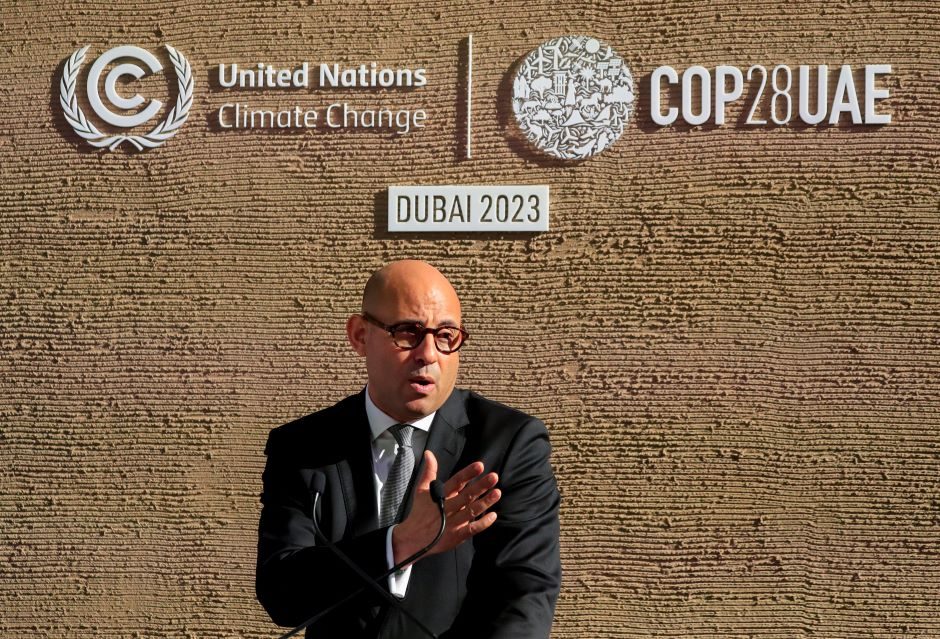 JT klimato pasiuntinys ragina šalis panaikinti nereikalingas kliūtis COP28