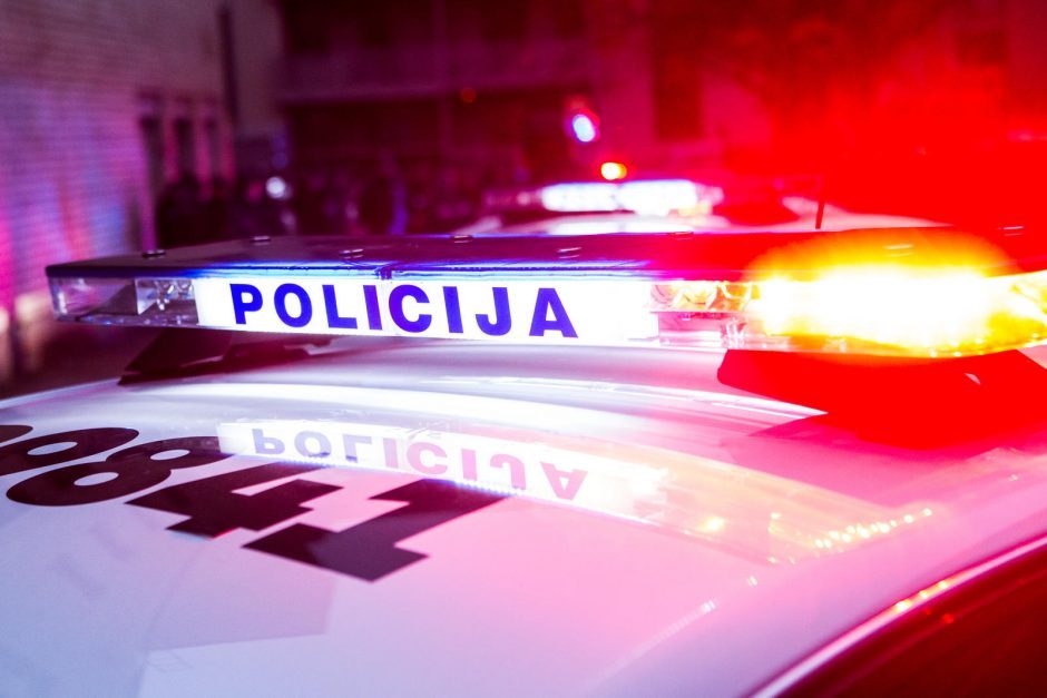 Varėnos rajone eismo įvykio metu žuvo pėsčiasis: policija ieško liudininkų