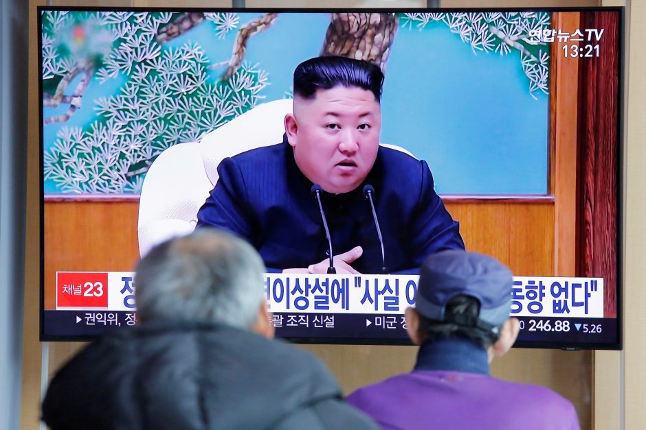 Pietų Korėja kaltina Šiaurės Korėją paleidus artilerijos sviedinių netoli sienos 