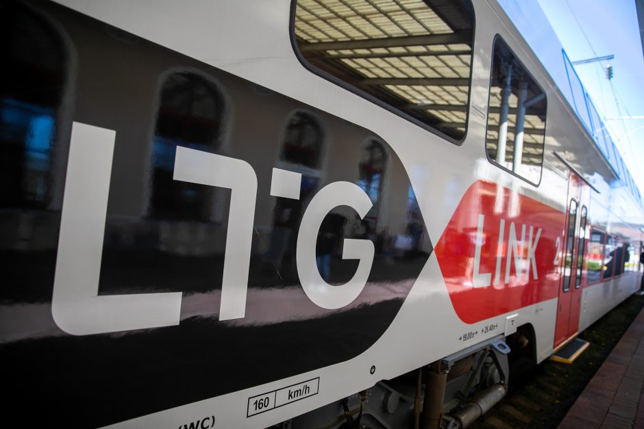 „Lietuvos geležinkeliai“ planuoja atleisti apie 2 tūkst. darbuotojų