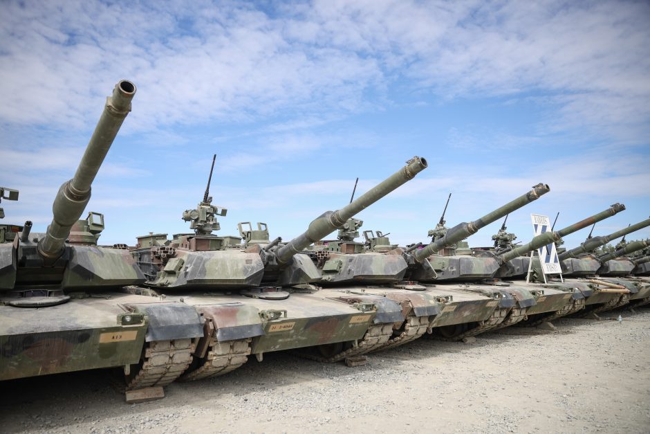 Lenkija iš JAV sulaukė pirmųjų „Abrams“ tankų