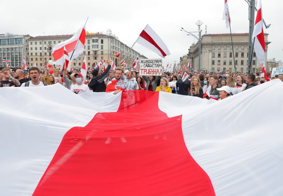 Teisių gynėjai: Baltarusijoje likviduotos jau 56 nevyriausybinės organizacijos