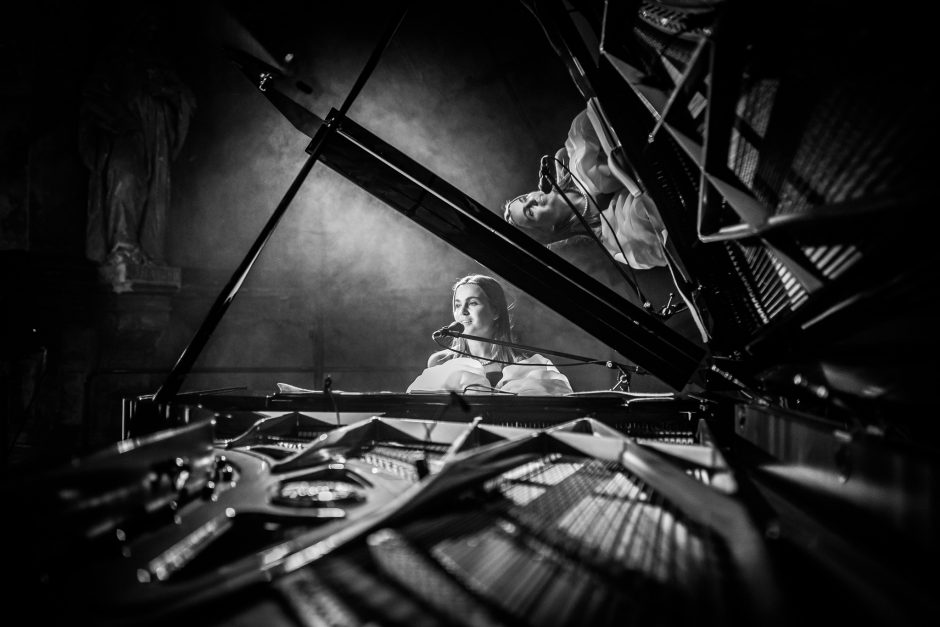 Lukiškių kalėjime – nauja koncertų serija „Piano & A Microphone“, ją pradės G. Vilkickytė