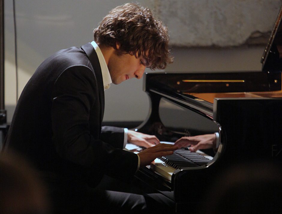 Pažaislio festivalyje svečiuojasi žymus pianistas L. Geniušas