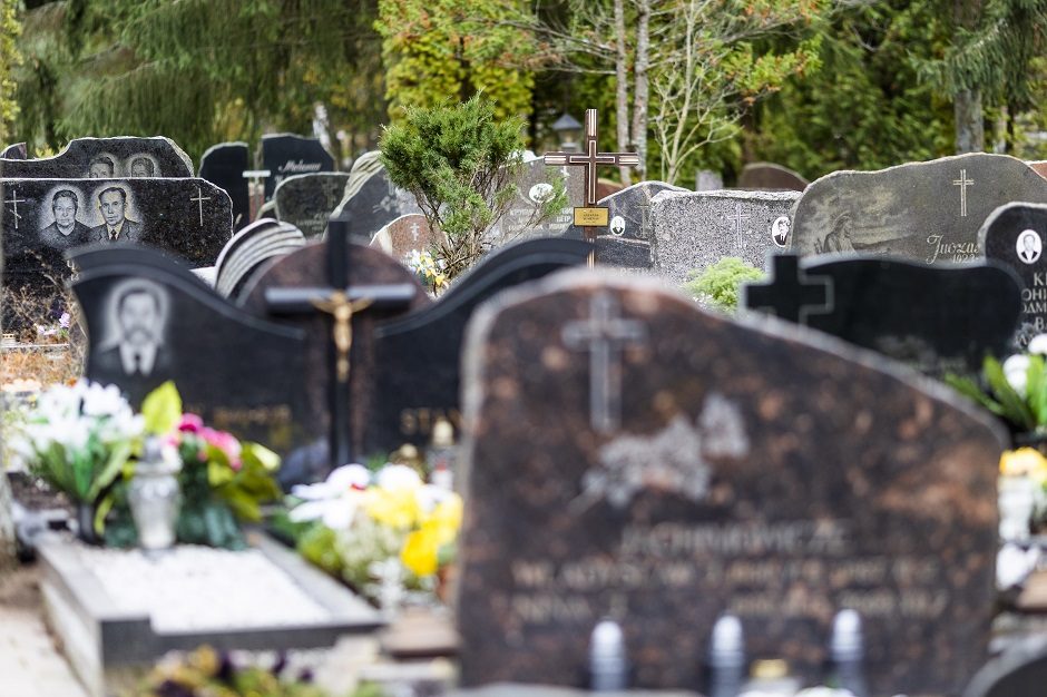 Švėkšnos kapinėse siautėjusių pajūrio gyventojų likimas – Temidės rankose