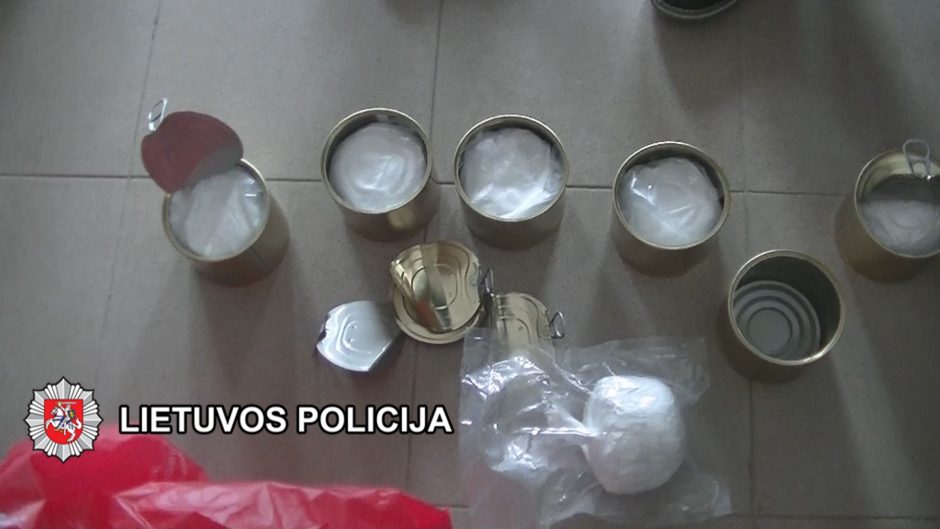 Skandalingoji kokaino byla: tolimesnį nagrinėjimą perima Šiaulių teisėjai