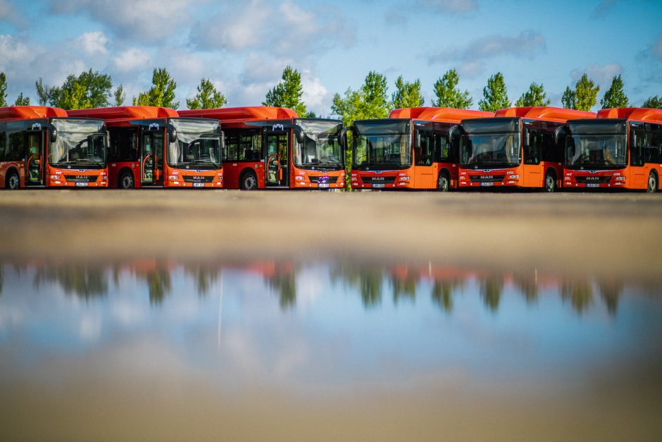 Vilniaus gatvėmis kursuos 50 naujų dujinių autobusų