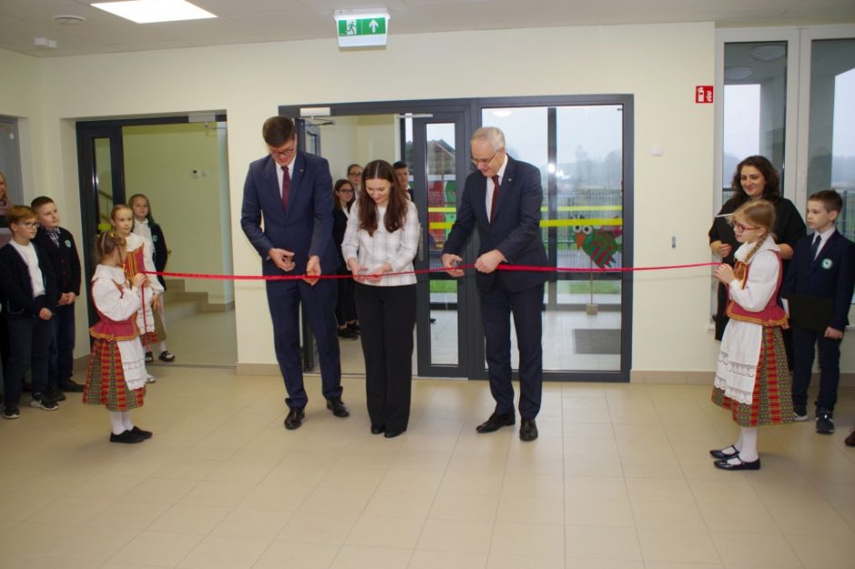 Vilniaus rajone atidaryta nauja lietuviška pradinė mokykla