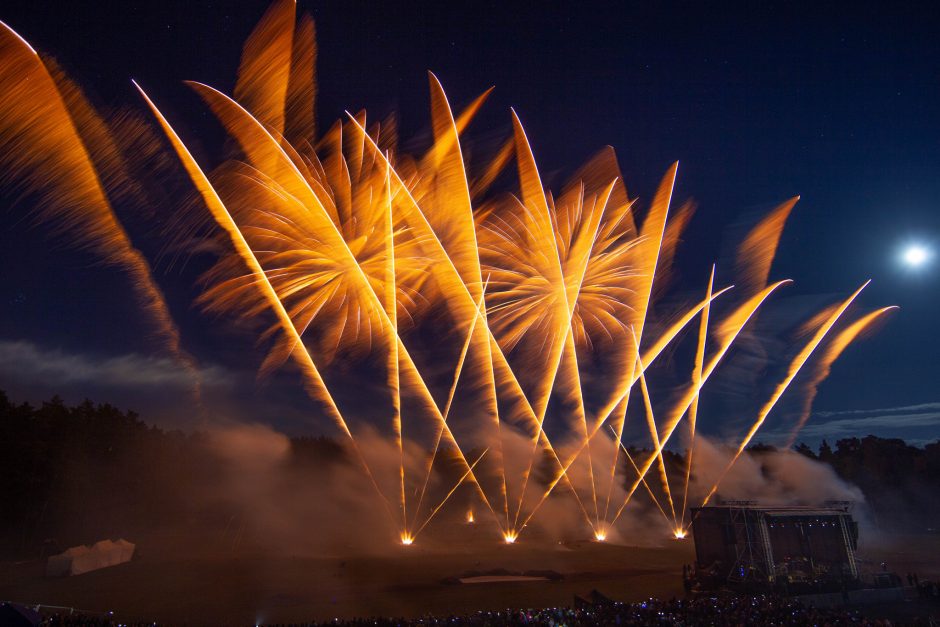 Rudenišką Vilniaus dangų vėl nušvies fejerverkų festivalio ugnys