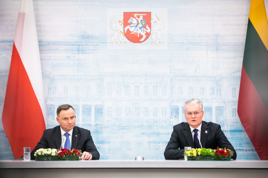Lietuvos ir Lenkijos vadovai akcentuoja tarpvalstybinių ryšių svarbą per krizę