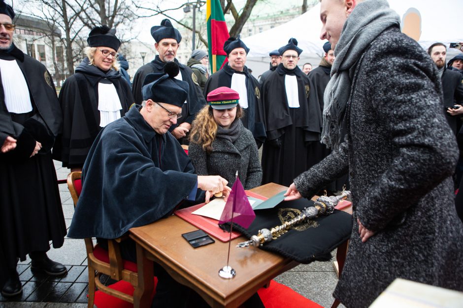Vilniaus universiteto rektorius žada „intelektinę intervenciją“ į Seimą