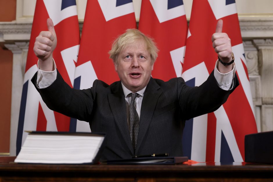 B. Johnsonas: „Brexito“ valanda – „nuostabus momentas“ Britanijai