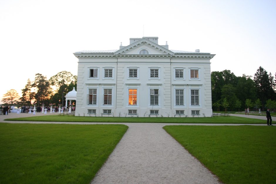 Užutrakyje lankytojams atveriamas Istorinių parkų pažinimo centras