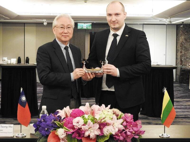 Taivane lankosi Lietuvos mokslininkų delegacija, siekia plėsti bendradarbiavimą