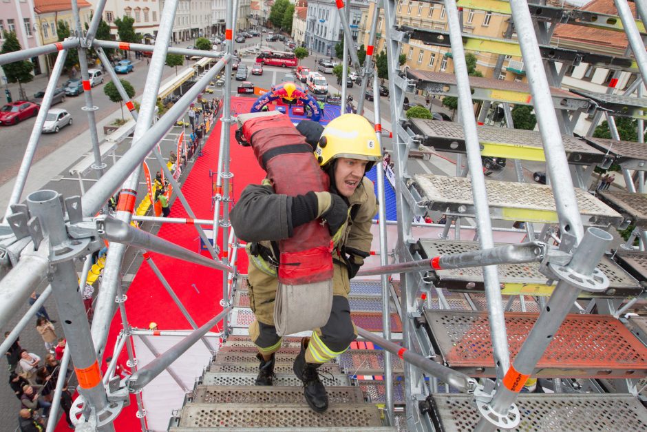 Ugniagesiai: kopėčių nuoma pratęsta dėl gyventojų saugumo