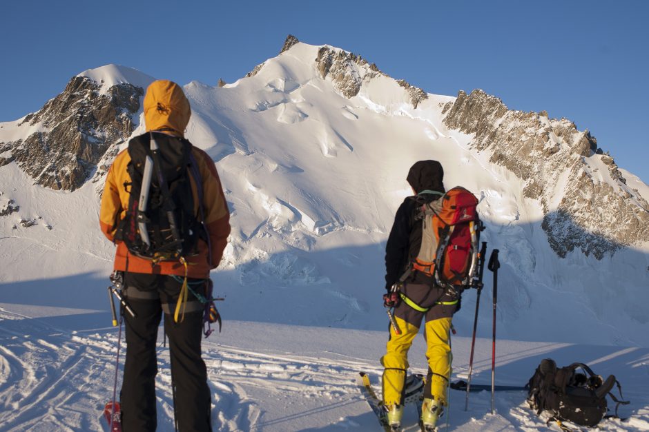 Žuvo du vokiečių alpinistai, kopę į vieną Šveicarijos Alpių viršūnę