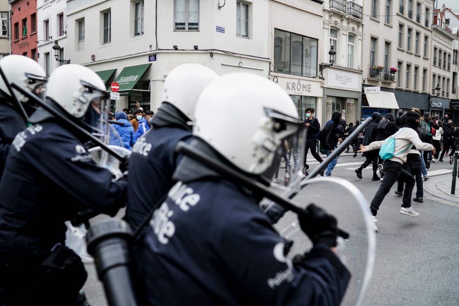 Briuselyje „Black Lives Matter“ protestai peraugo į riaušes