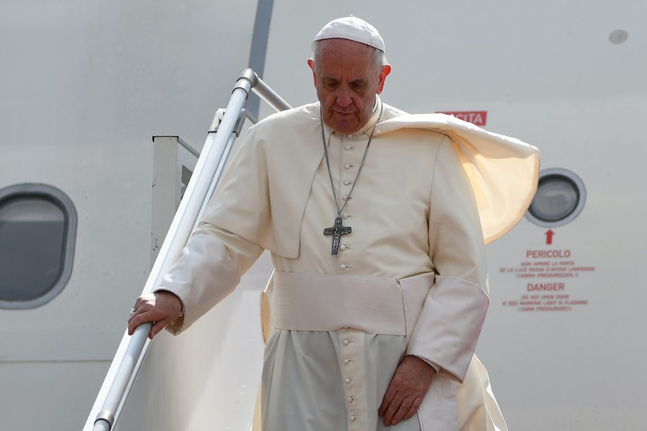 Politikus kaltina manipuliacija: popiežius Kauno turbūt neaplankytų