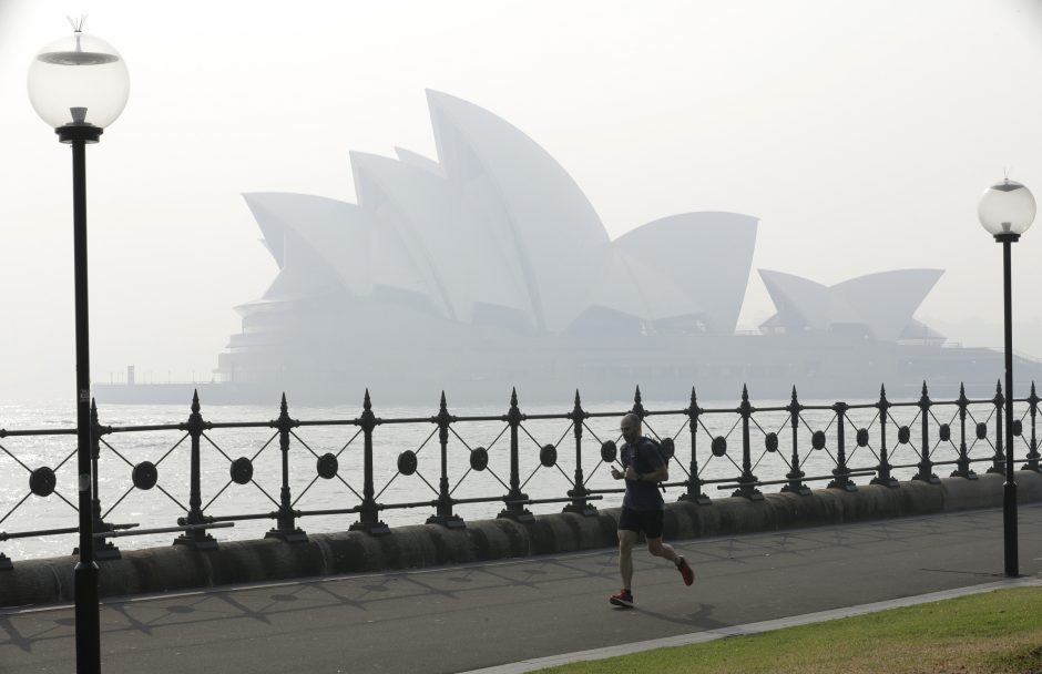 Dėl pragariškų gaisrų Sidnėjus gali likti be elektros?