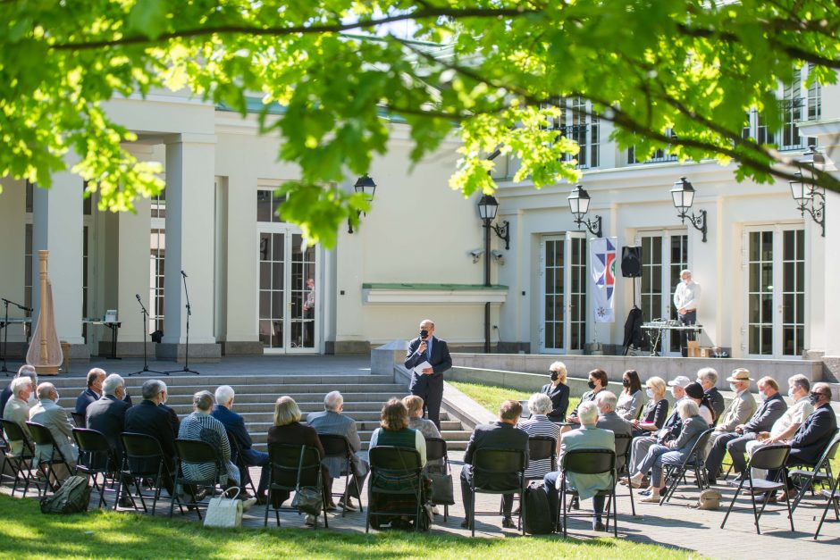 D. Nausėdienė susitiko su tremtiniais ir politiniais kaliniais