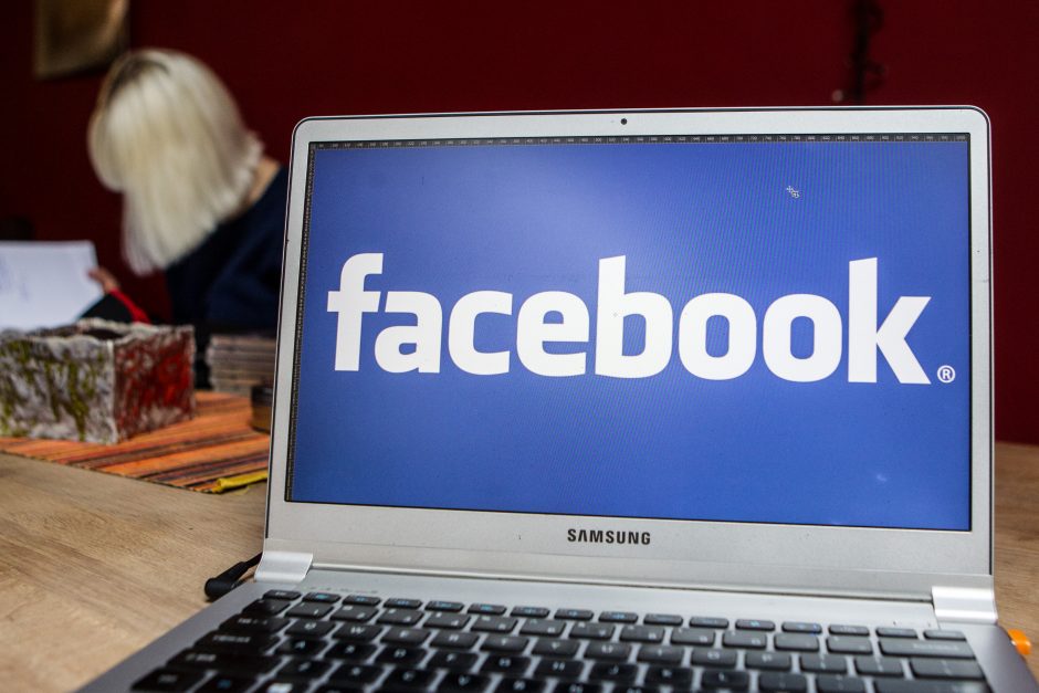 Danijoje 1 000 jaunuolių apkaltinti erotinių vaizdų platinimu „Facebook“ tinkle