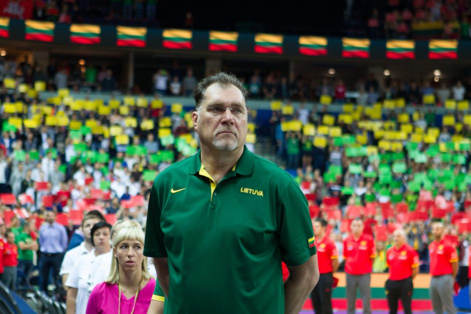 Krepšinio žvaigždės apie dvigubą pilietybę: Lietuva praranda savo vaikus