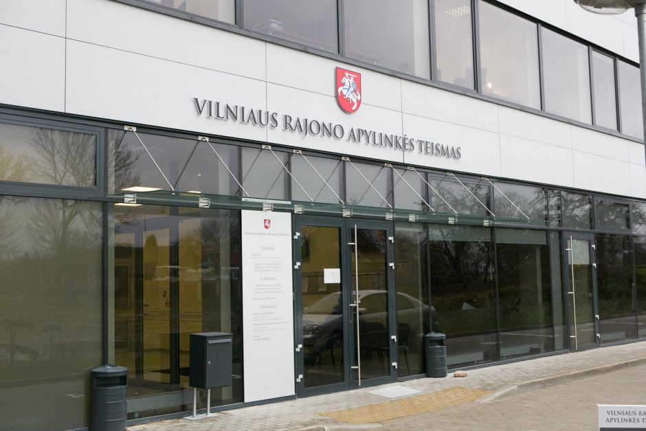 Nepasimokė: vėl neblaivus prie vairo sėdęs teisėjas Vilniuje sukėlė avariją